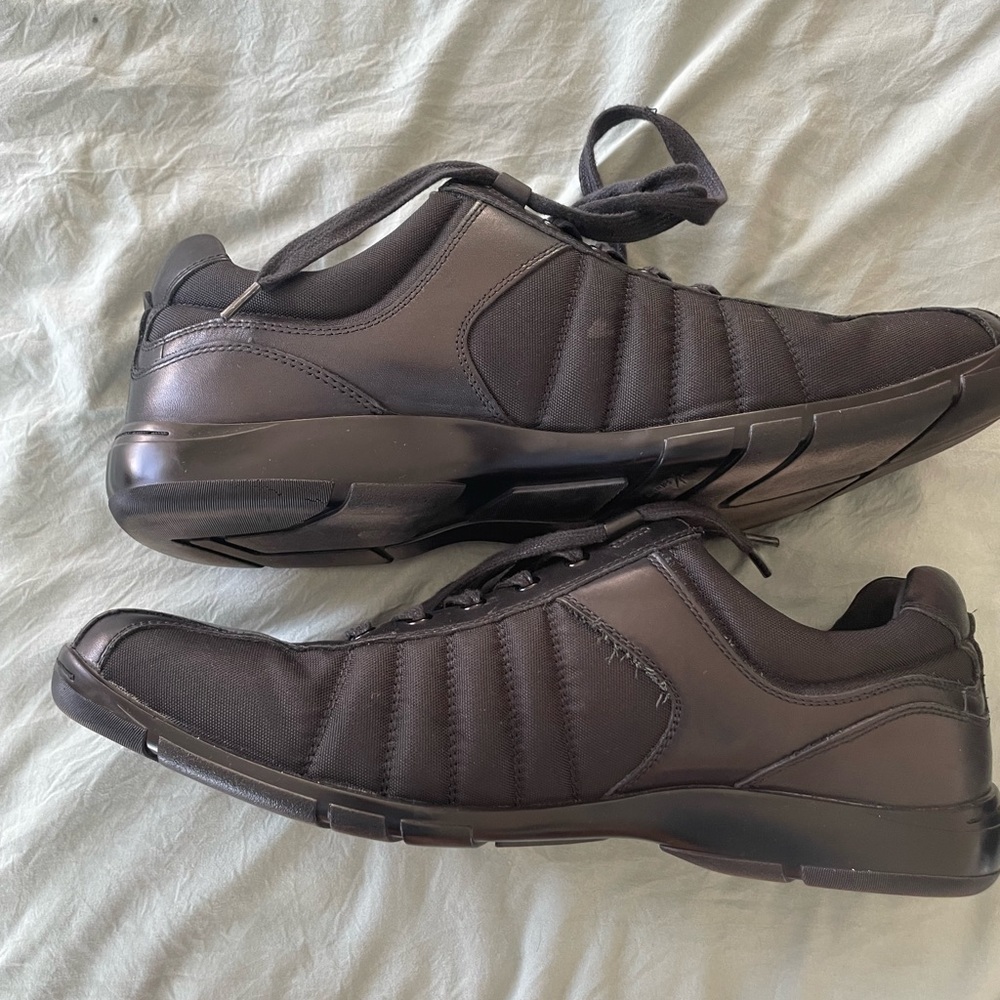 Men’s Kenneth Cole dress shoes